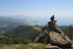 Xtrallusion offers independent self-guided Walking, Adventure, Activity, Skiing and Paragliding Holiday itineraries on the Italian Rivieras, in the Italian Lakes, in the Italian Alps and in some of the most beautiful corners of Italy.